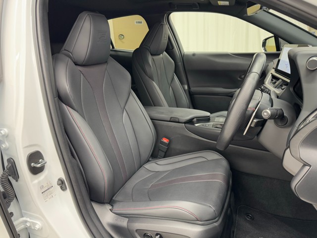 レクサス UX200 F SPORT