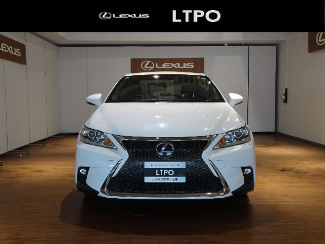 レクサス CT200h F SPORT