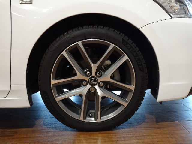 レクサス CT200h F SPORT