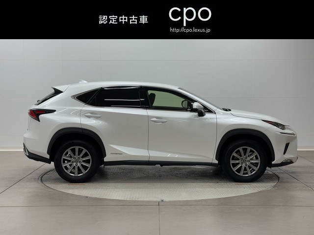 レクサス NX300h Iパッケージ