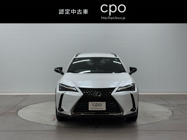 レクサス UX200 アーバンエレガンス