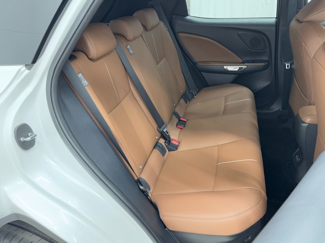 レクサス LBX Relax AWD