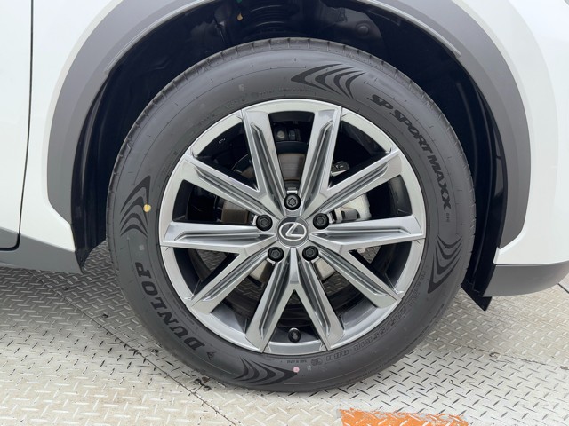 レクサス LBX Relax AWD