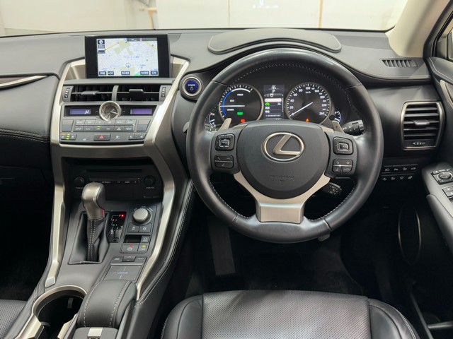 レクサス NX300h バージョンL