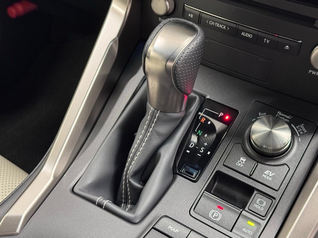 レクサス NX300h F SPORT