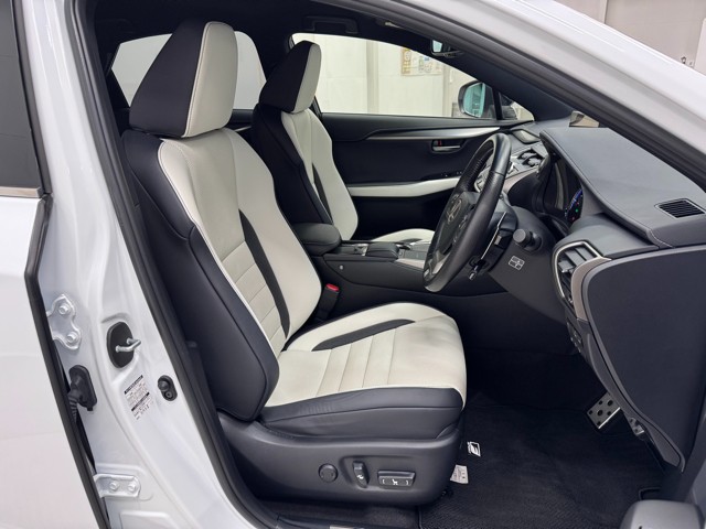 レクサス NX300h F SPORT