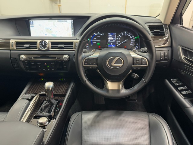 レクサス GS300h Iパッケージ
