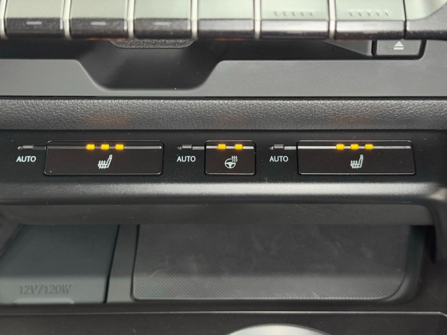 レクサス UX250h バージョンC