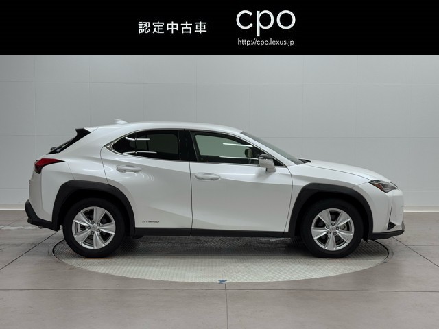 レクサス UX250h バージョンC