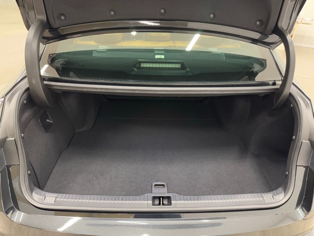 レクサス IS300h Ver-L