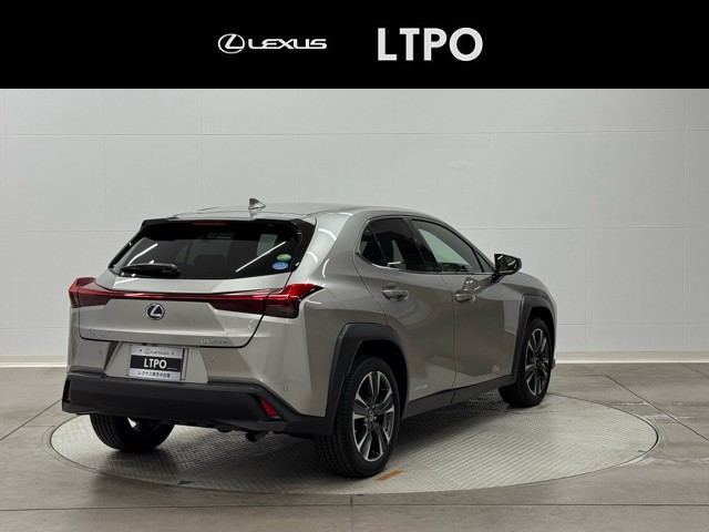 レクサス UX250h VER L