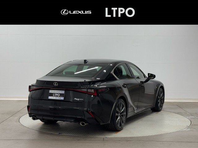 レクサス IS300h F SPORT