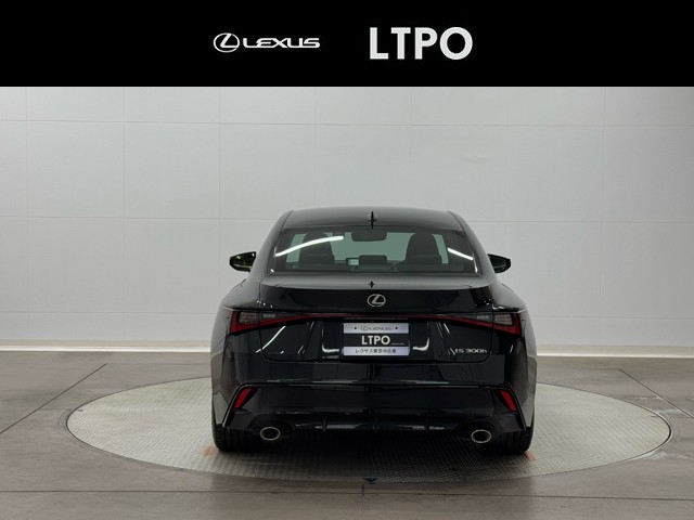レクサス IS300h F SPORT