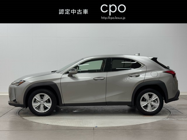 レクサス UX250h バージョンC
