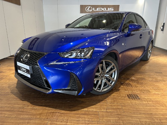 レクサス IS200t FSPORT