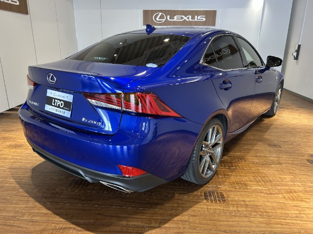 レクサス IS200t FSPORT