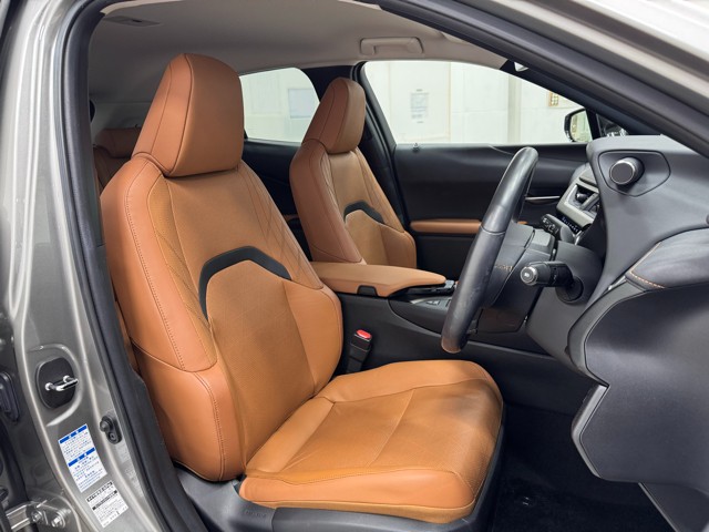 レクサス UX250h VerーL