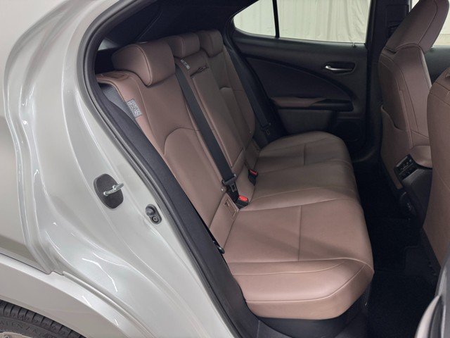 レクサス UX250h グレイスフル Exp