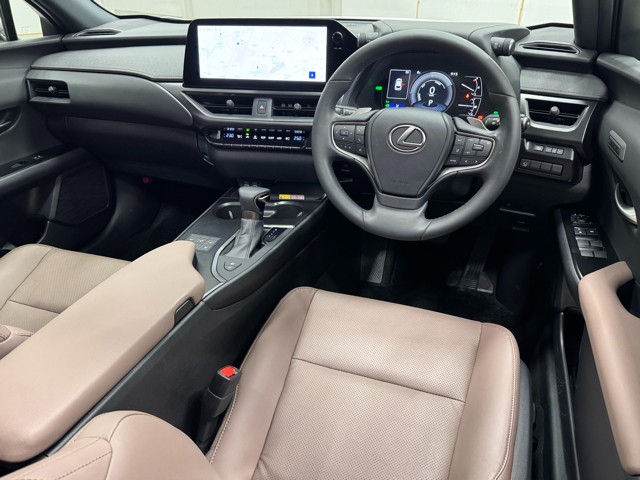 レクサス UX250h グレイスフル Exp