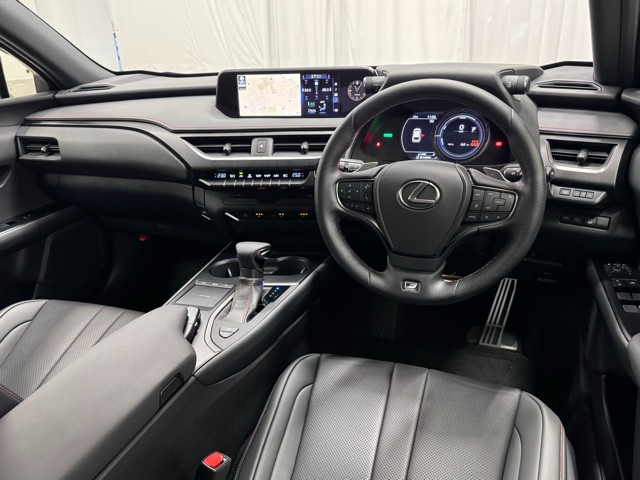 レクサス UX250h Fスポーツ