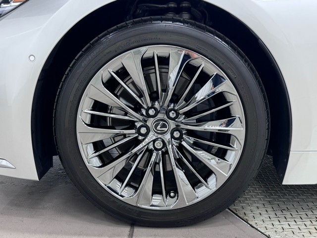 レクサス LS500h バージョンL
