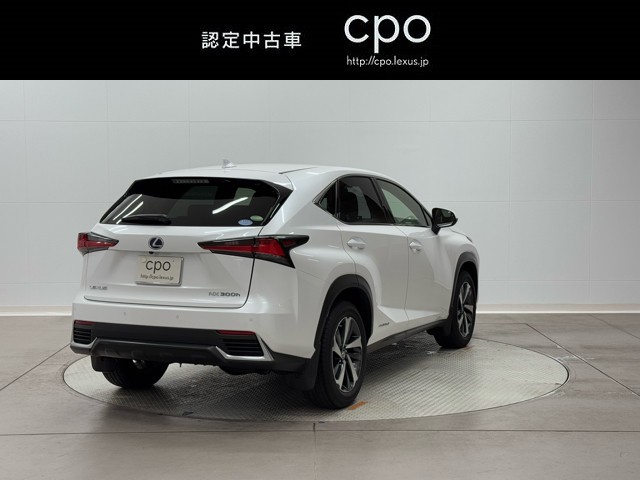 レクサス NX300h Iパッケージ