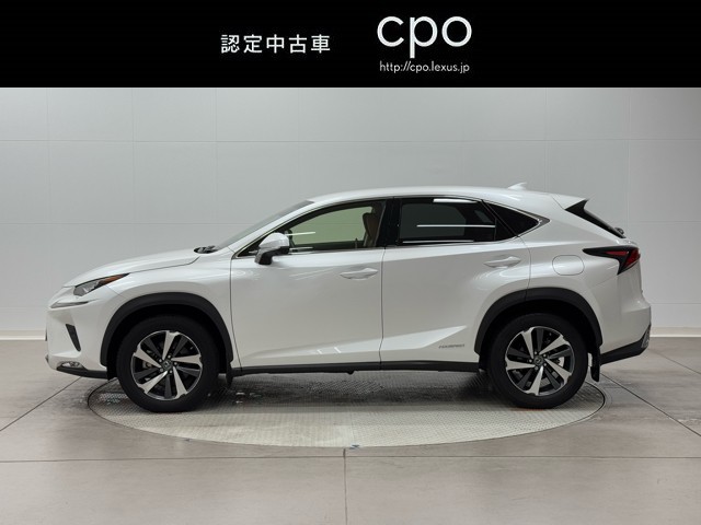 レクサス NX300h Iパッケージ
