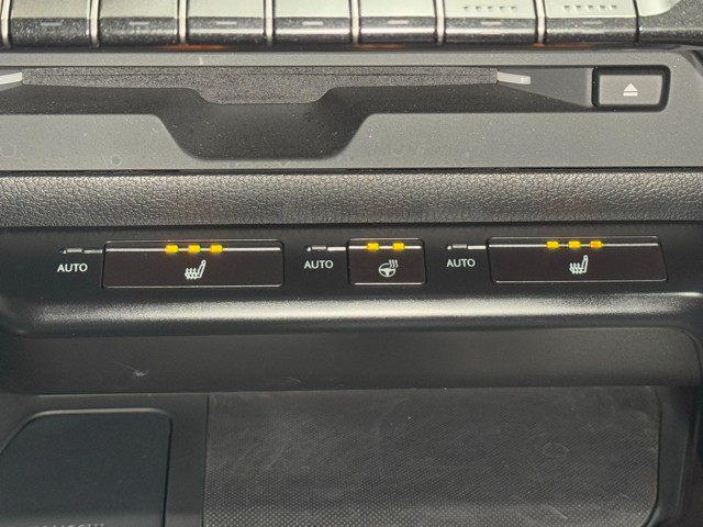 レクサス UX250h バージョンC