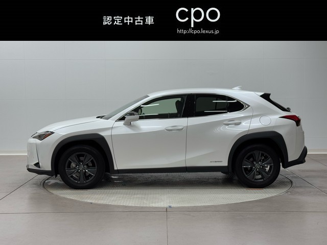 レクサス UX250h バージョンC