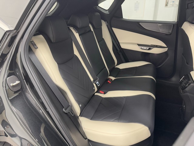 レクサス NX350h バージョンL