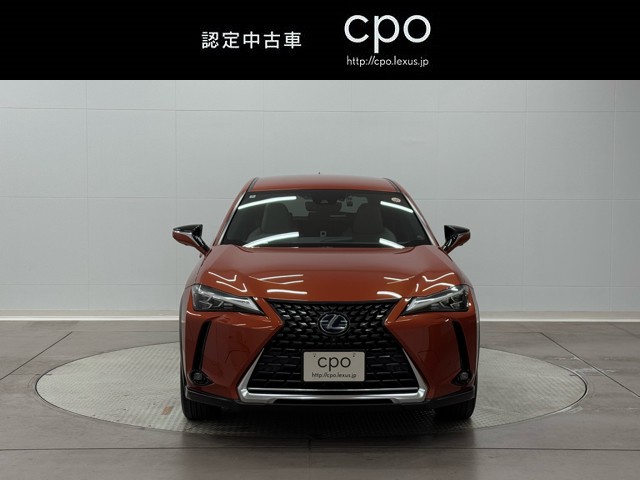 レクサス UX300e バージョンC