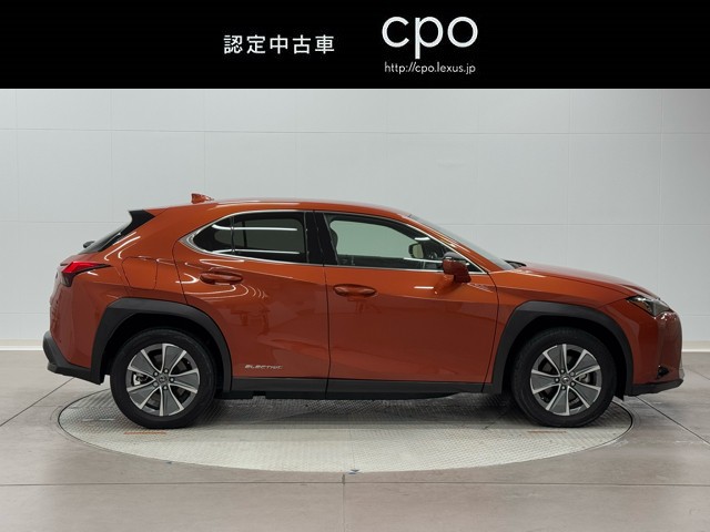 レクサス UX300e バージョンC