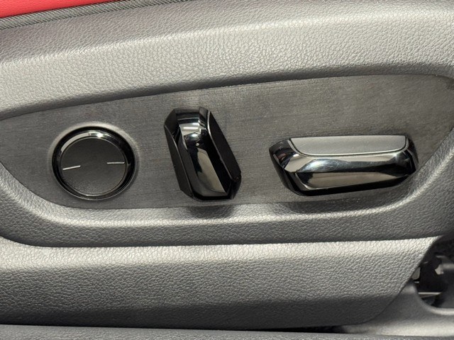 レクサス UX300h Fスポーツ