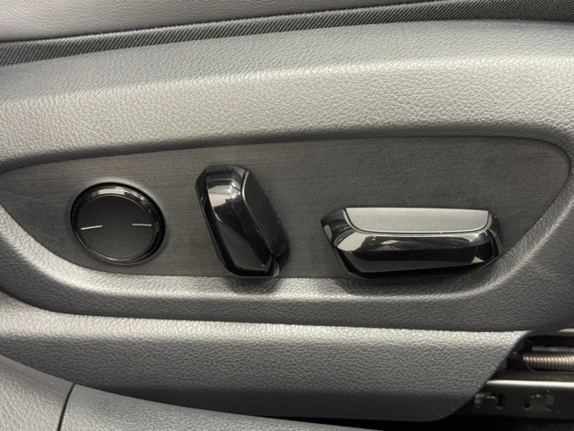 レクサス UX250h バージョンC