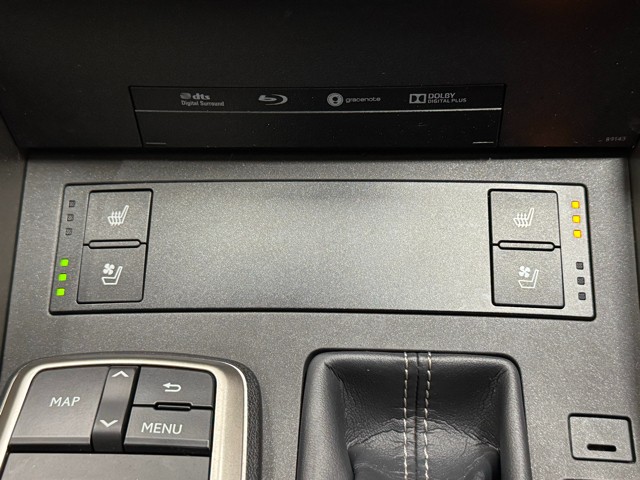 レクサス IS300h VER-L