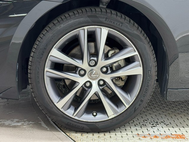 レクサス IS300h VER-L