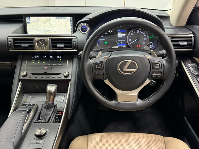 レクサス IS300h VER-L