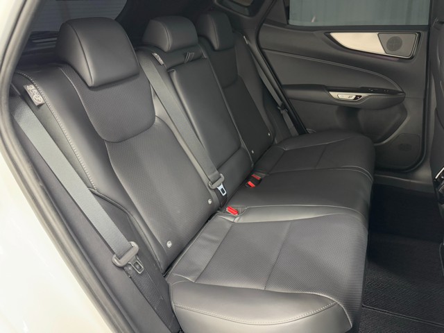 レクサス NX350h Fスポーツ