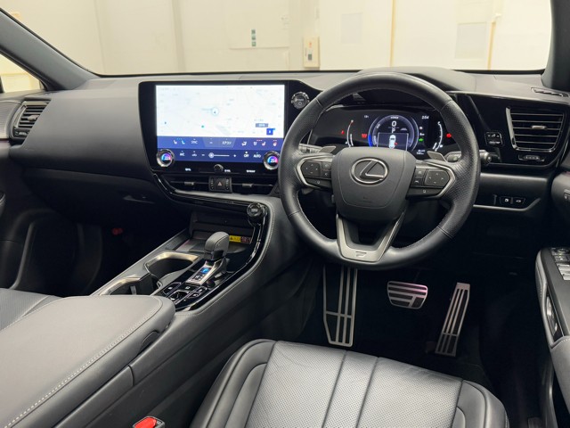 レクサス NX350h Fスポーツ