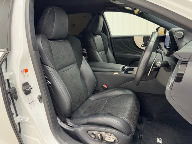 レクサス LS500 FSPORT