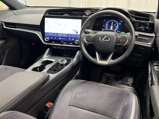 レクサス RZ300e VER-L