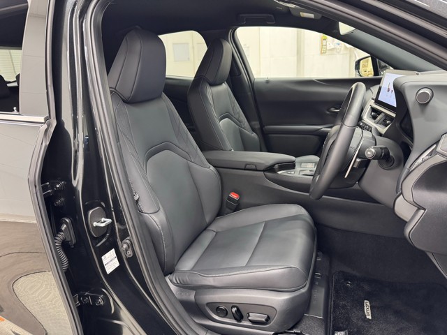 レクサス UX250h バージョンC