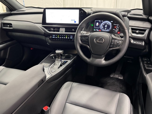 レクサス UX250h バージョンC