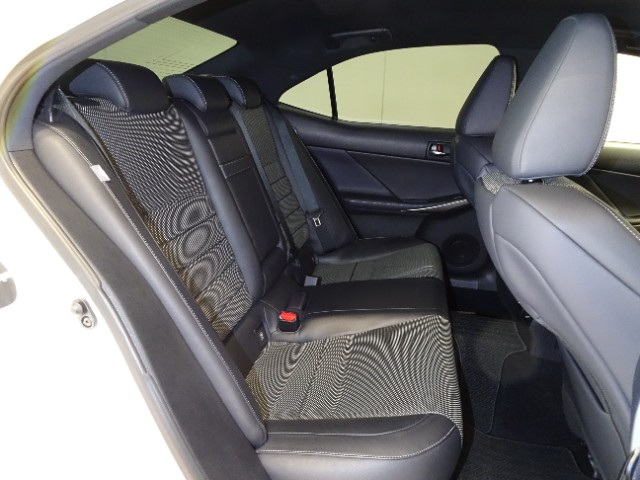 レクサス IS250 FSPORT