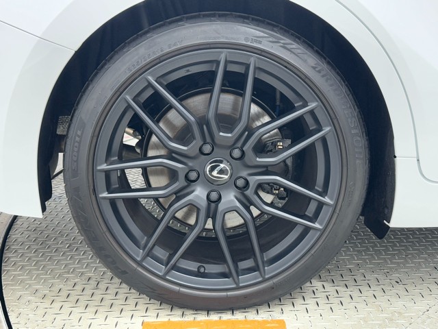 レクサス IS500 FSPORT PF 1st