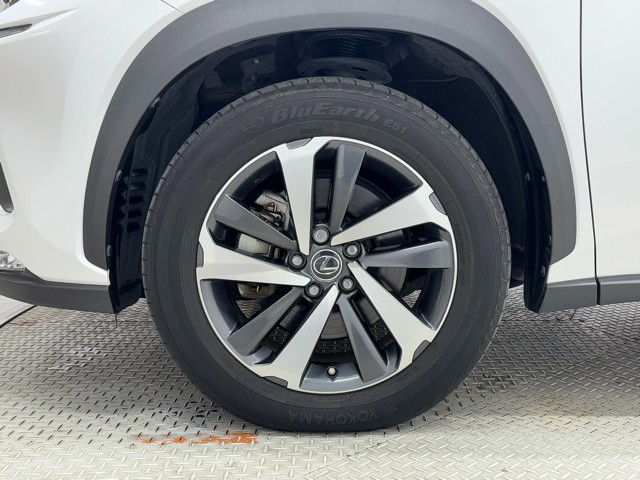 レクサス NX300h VER-L