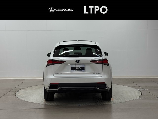 レクサス NX300h VER-L