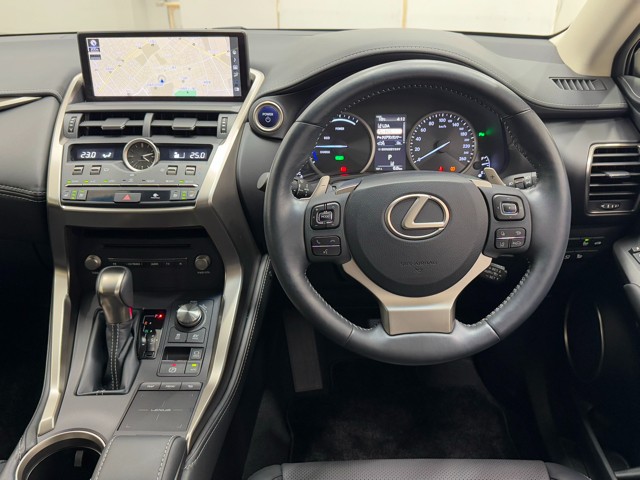 レクサス NX300h VER-L