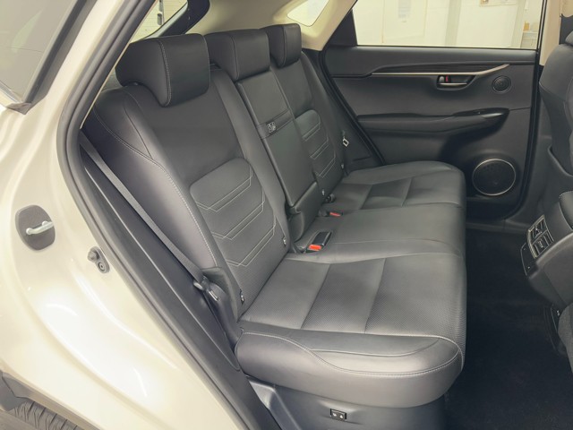 レクサス NX300h NER-L