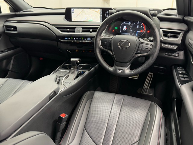 レクサス UX250h Fスポーツ